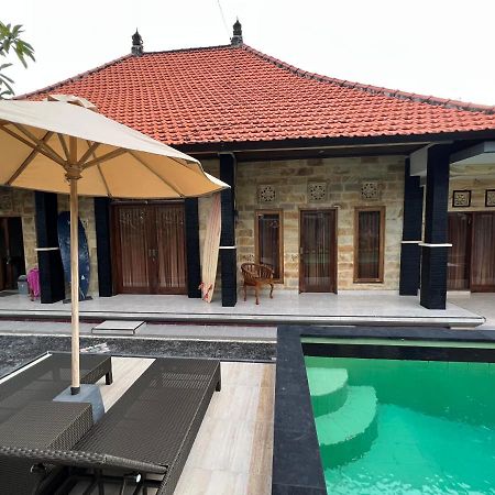 Nari Homestay Canggu Esterno foto